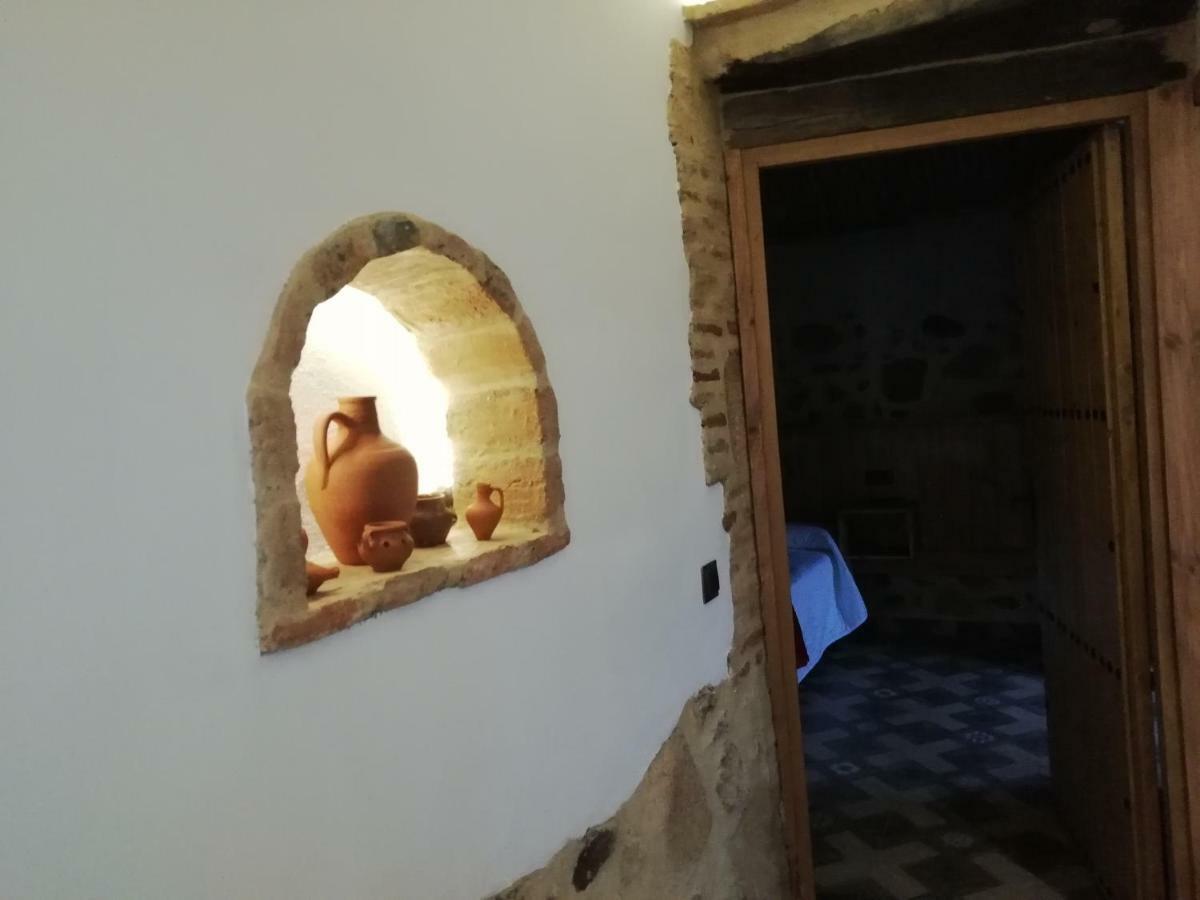 La Casina De Carmina Apartamento Arroyomolinos de Montánchez Exterior foto